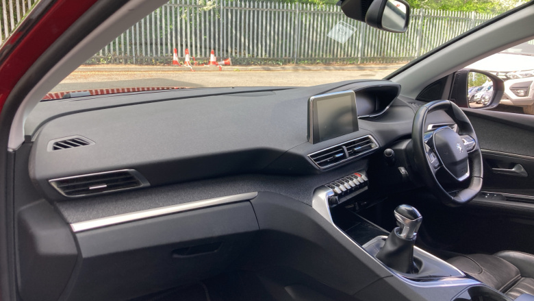 Peugeot 3008 1.2 PureTech Allure 5dr Petrol Estate